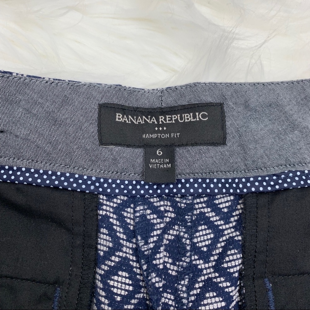 Banana Republic Hampton Fit Shorts 6 - Picture 5 of 5